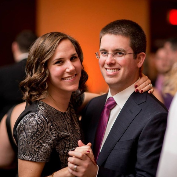 Meet your Posher, Stephanie - Picture 2 of 8